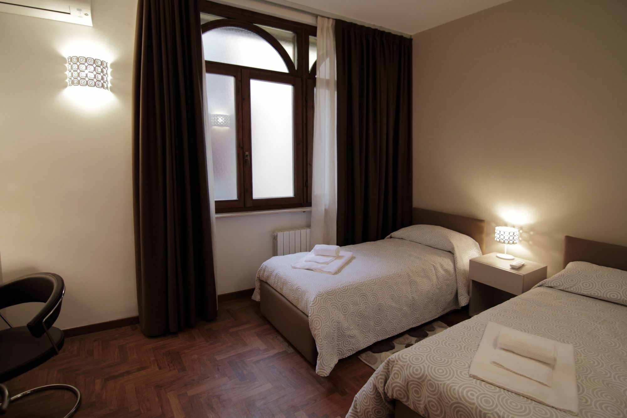 Residenza S. Giovanni In Foro Verona Bagian luar foto